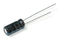 1 uF / 63V / Kondenzátor, elektrolit, 1µF, 63V, 2mm, Ø5 x 11mm, -25...105°C (SR PASSIVES)