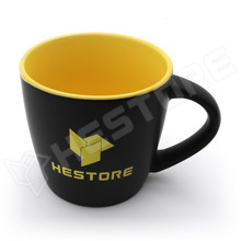 HESTORE-MUG-BKYE / HESTORE bögre, fekete-sárga, íves kialakítású, 3.5 dl